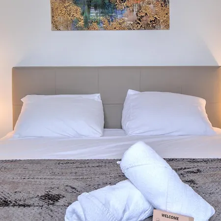 Les Balcons De St Martin 2 아파트