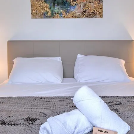 Les Balcons De St Martin 2 * 佩里格